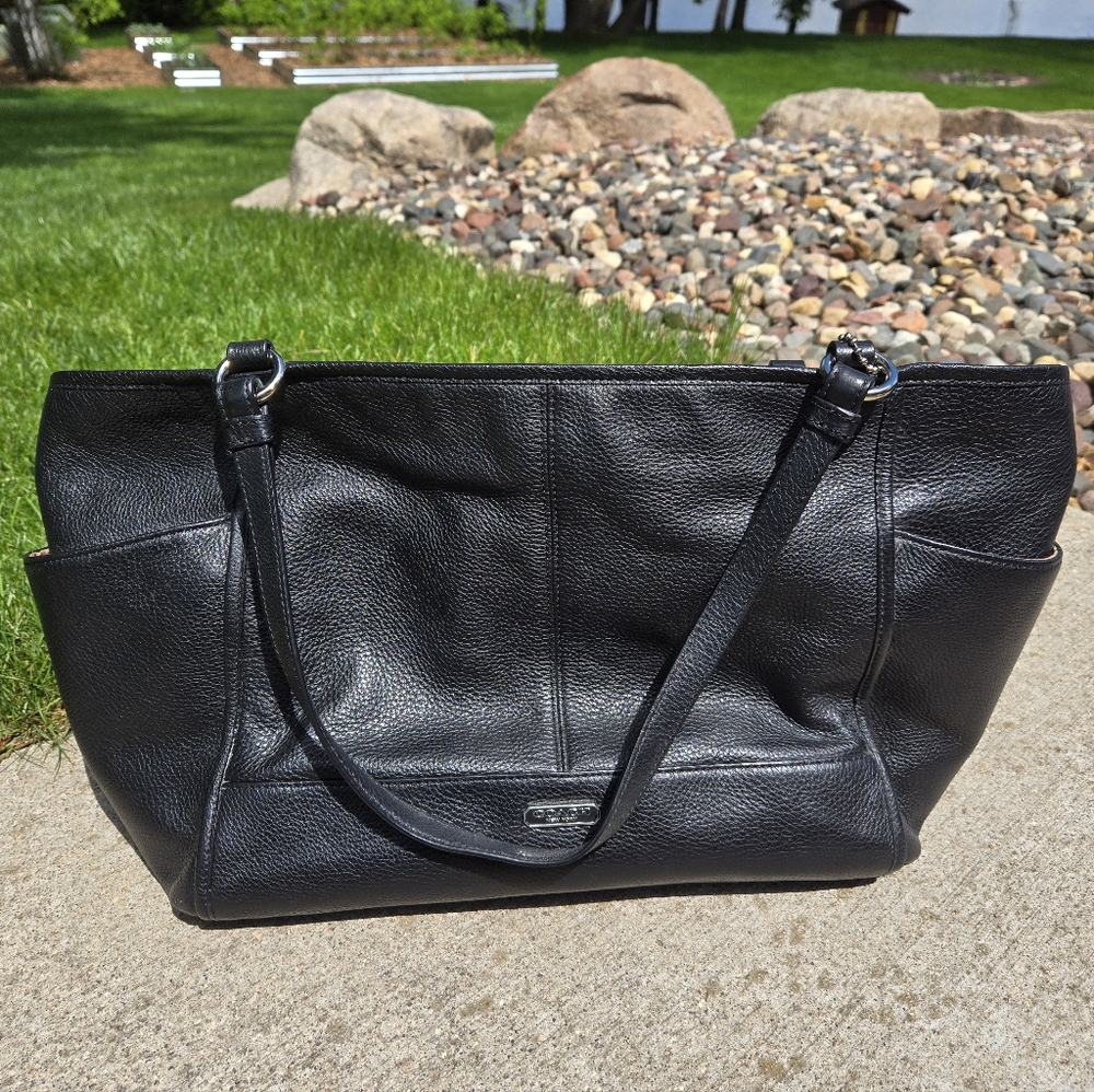 Authentic Coach bag - Carrier Tote BLACK D1492-F29898.